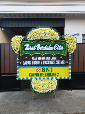 Papan Bunga Duka di Pasir Gadung