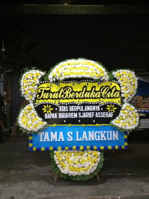 Papan Bunga Duka di Pasir Gadung